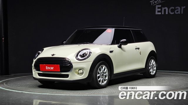 Mini Cooper HIGH 2019 года из Кореи