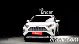 Toyota RAV4 2.5 4WD HYBRID 2021 года из Южной Кореи