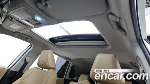 Toyota RAV4 2.5 4WD HYBRID 2021 года из Южной Кореи