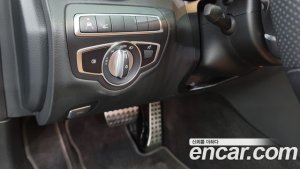 Mercedes-Benz C-Class C200 Cabriolet 2020 года из Южной Кореи