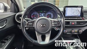 Kia K3 Standard 2021 года из Южной Кореи