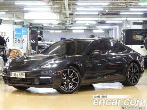 Porsche Panamera 3.0 AWD Executive 2020 года из Южной Кореи