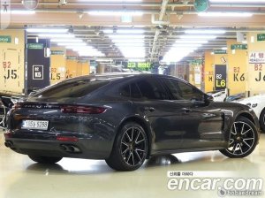 Porsche Panamera 3.0 AWD Executive 2020 года из Южной Кореи