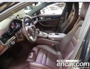 Porsche Panamera 3.0 AWD Executive 2020 года из Южной Кореи
