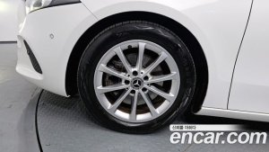 Mercedes-Benz A-Class A220 SEDAN 2020 года из Южной Кореи