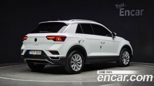 Volkswagen T-Roc 2.0 TDI Premium 2021 года из Южной Кореи