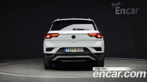 Volkswagen T-Roc 2.0 TDI Premium 2021 года из Южной Кореи