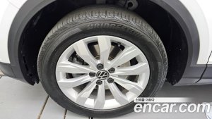 Volkswagen T-Roc 2.0 TDI Premium 2021 года из Южной Кореи