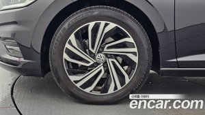 Volkswagen Jetta 1.4 TSI Prestige 2021 года из Южной Кореи