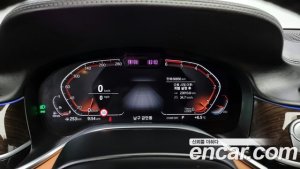 BMW 7-Series 730d xDrive Design Pure Excellence 2020 года из Южной Кореи