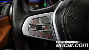 BMW 7-Series 730d xDrive Design Pure Excellence 2020 года из Южной Кореи