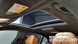BMW 7-Series 730d xDrive Design Pure Excellence 2020 года из Южной Кореи