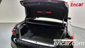 BMW 7-Series 730d xDrive Design Pure Excellence 2020 года из Южной Кореи