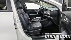 Kia K3 Standard 2021 года из Южной Кореи