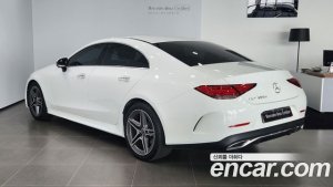 Mercedes-Benz CLS-Class CLS300d AMG Line 2020 года из Южной Кореи