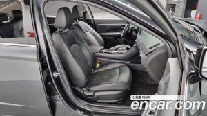Hyundai Sonata 2.0 2022 года из Южной Кореи