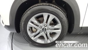 Kia Seltos Бензин 1.6 Turbo 2WD 2022 года из Южной Кореи