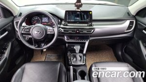 Kia Seltos Бензин 1.6 Turbo 2WD 2022 года из Южной Кореи
