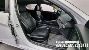 Hyundai AVANTE 1.6 2021 года из Южной Кореи