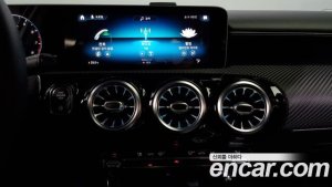 Mercedes-Benz A-Class A250 4MATIC SEDAN 2020 года из Южной Кореи