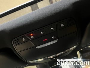 Mercedes-Benz E-Class E350 4MATIC AMG Line 2021 года из Южной Кореи