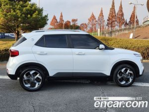 Hyundai Venue 1.6 Flux 2020 года из Южной Кореи