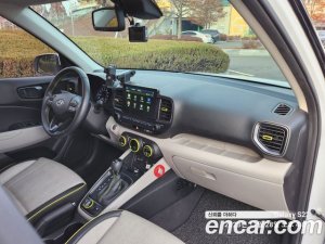 Hyundai Venue 1.6 Flux 2020 года из Южной Кореи