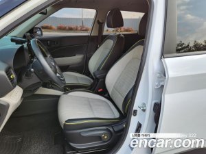 Hyundai Venue 1.6 Flux 2020 года из Южной Кореи