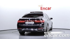 BMW 7-Series 730Ld xDrive Design Pure Excellence 2020 года из Южной Кореи
