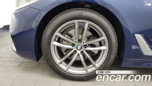 BMW 5-Series 520i M Sport 2020 года из Южной Кореи