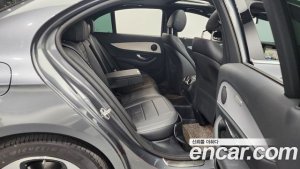Mercedes-Benz E-Class E250 Avantgarde 2021 года из Южной Кореи
