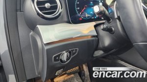 Mercedes-Benz E-Class E250 Avantgarde 2021 года из Южной Кореи