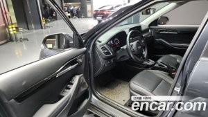 Kia Seltos Бензин 1.6 Turbo 2WD 2022 года из Южной Кореи