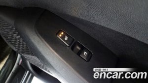 Kia Seltos Бензин 1.6 Turbo 2WD 2022 года из Южной Кореи