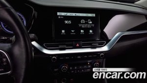 Kia Niro 1.6 HEV 2020 года из Южной Кореи