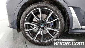 BMW X7 xDrive 40i M Sport 6인승 2020 года из Южной Кореи