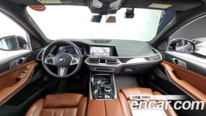 BMW X7 xDrive 40i M Sport 6인승 2020 года из Южной Кореи