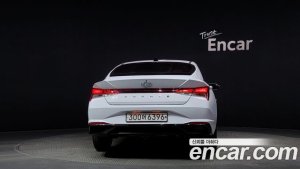 Hyundai AVANTE 1.6 2021 года из Южной Кореи