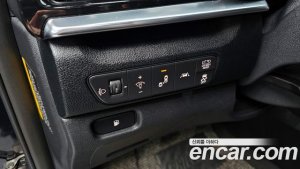 Kia Niro 1.6 HEV 2020 года из Южной Кореи