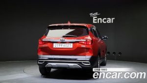 Kia Seltos Дизель 1.6 2WD 2020 года из Южной Кореи