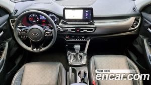Kia Seltos Дизель 1.6 2WD 2020 года из Южной Кореи