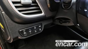 Kia Seltos Дизель 1.6 2WD 2020 года из Южной Кореи