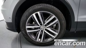 Volkswagen Tiguan 2.0 TDI Prestige 2020 года из Южной Кореи