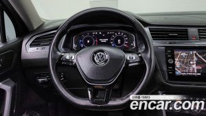 Volkswagen Tiguan 2.0 TDI Prestige 2020 года из Южной Кореи