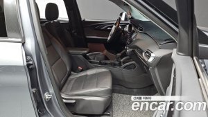 ChevroletGMDaewoo Trailblazer 1.3 Turbo 2WD 2022 года из Южной Кореи