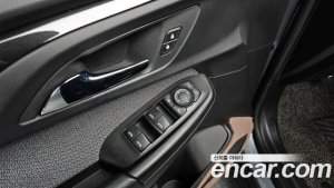 ChevroletGMDaewoo Trailblazer 1.3 Turbo 2WD 2022 года из Южной Кореи