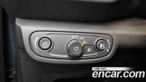 ChevroletGMDaewoo Trailblazer 1.3 Turbo 2WD 2022 года из Южной Кореи
