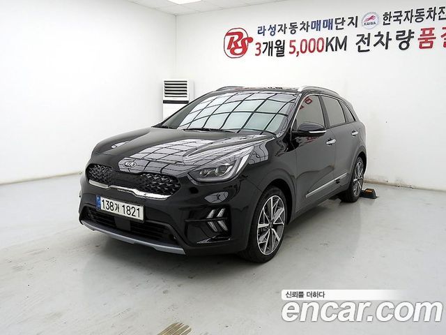 Kia Niro 1.6 HEV 2020 года из Кореи