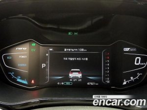 Kia Niro 1.6 HEV 2020 года из Южной Кореи