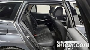 BMW 3-Series 320i Touring 2020 года из Южной Кореи